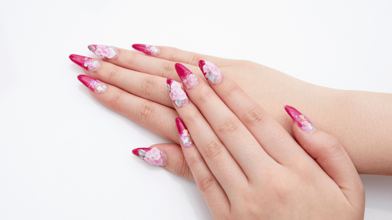 The Nail Room Service (3)